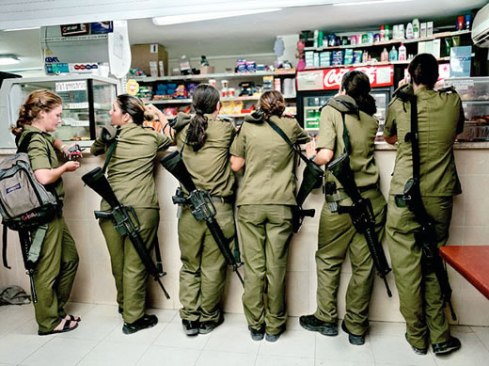 israeli-rifle-girls